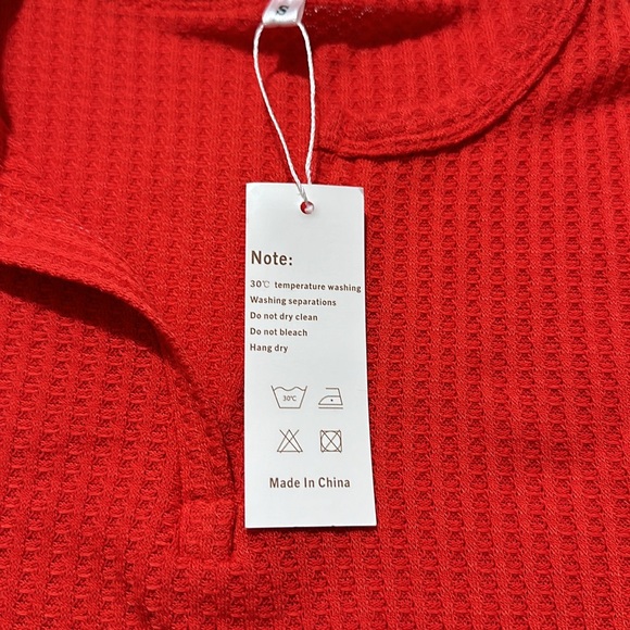 WNEEDU Red Waffle Knit T-Shirt - Picture 5 of 5